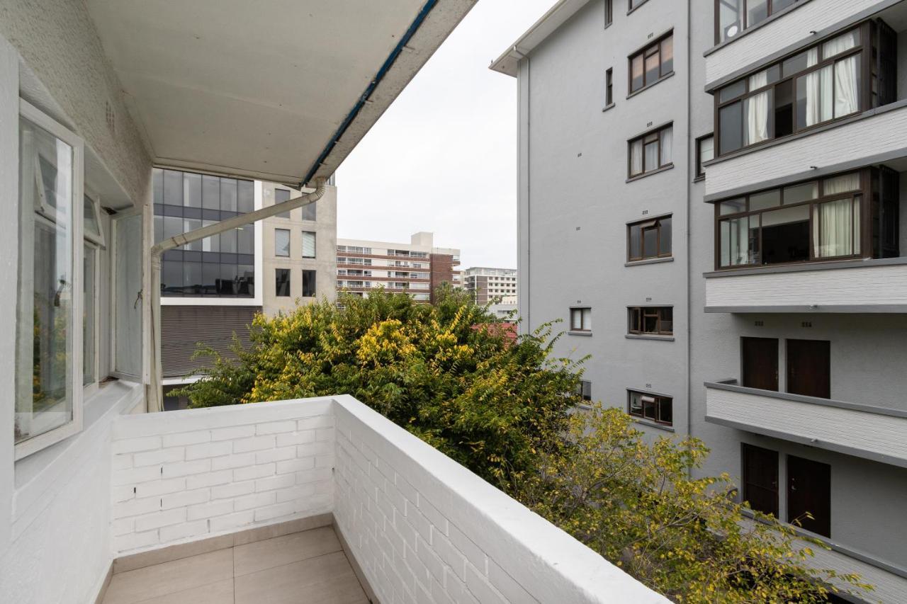 Sea Point Apartment Cape Town Exterior photo