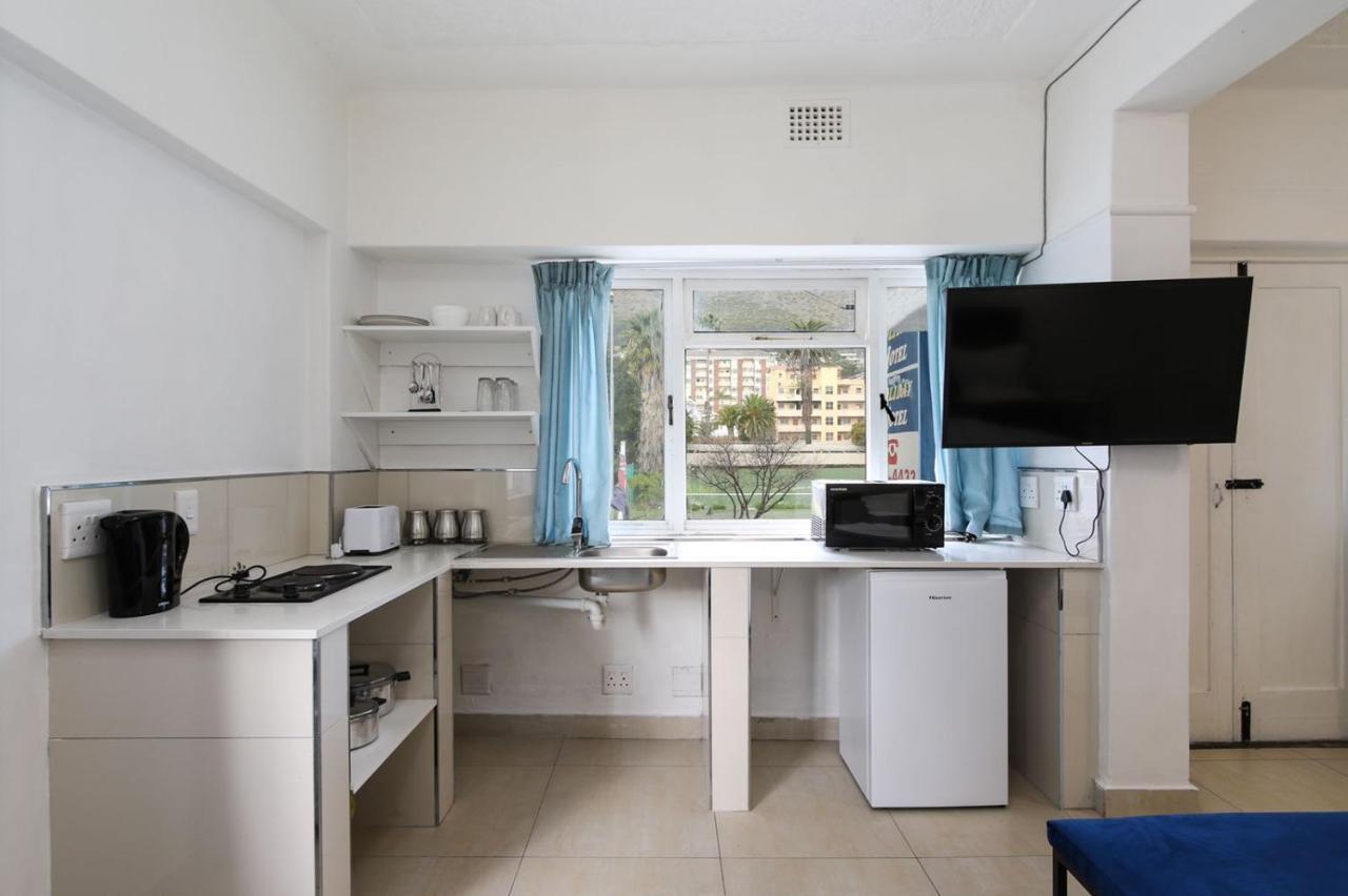 Sea Point Apartment Cape Town Room photo