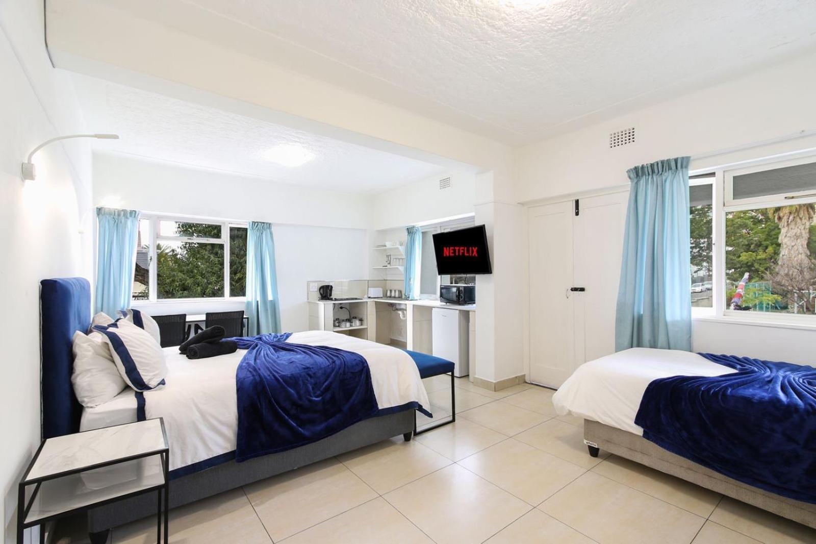 Sea Point Apartment Cape Town Room photo